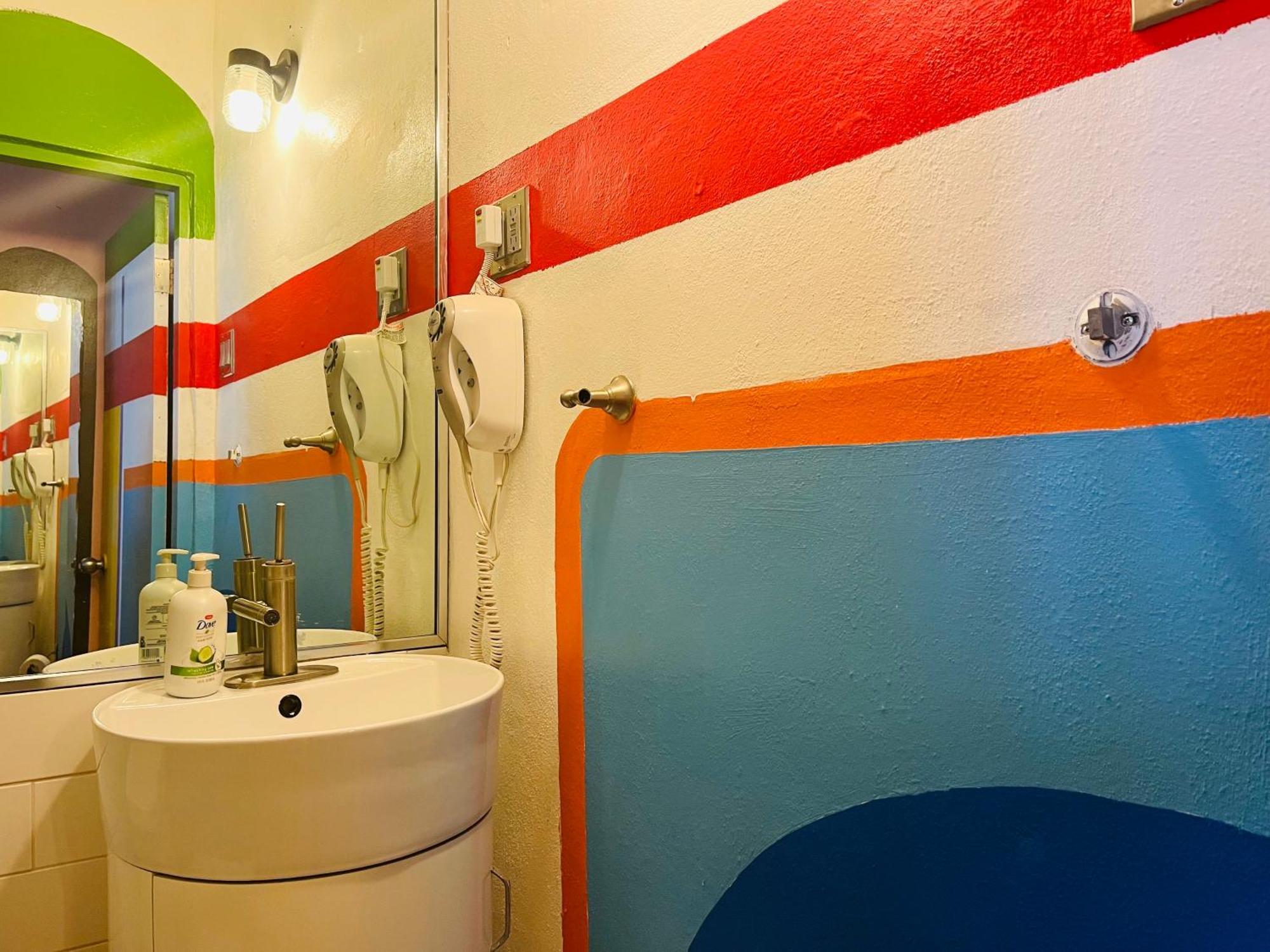 Lower Price, More Style, Discount Studio In San Juan,Pr, Beach, Free Bikes (Adults Only) Exteriör bild